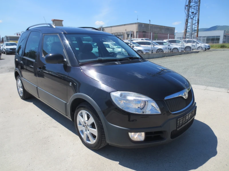 Skoda Roomster 1.4 i * SCOUT* , снимка 3 - Автомобили и джипове - 50302016