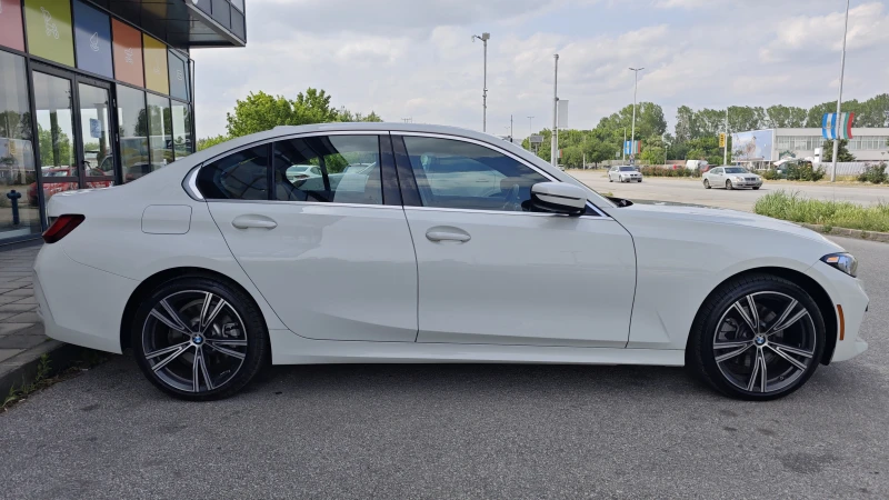 BMW 330 I xDrive, снимка 7 - Автомобили и джипове - 52300370