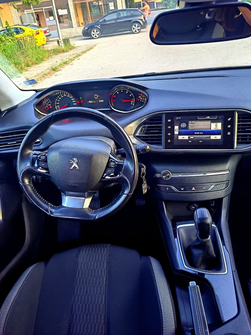Peugeot 308, снимка 13 - Автомобили и джипове - 52299420