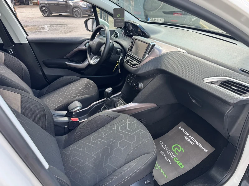 Peugeot 2008 1.4HDI* ALLURE* WHITE-PEARL, снимка 12 - Автомобили и джипове - 51722685