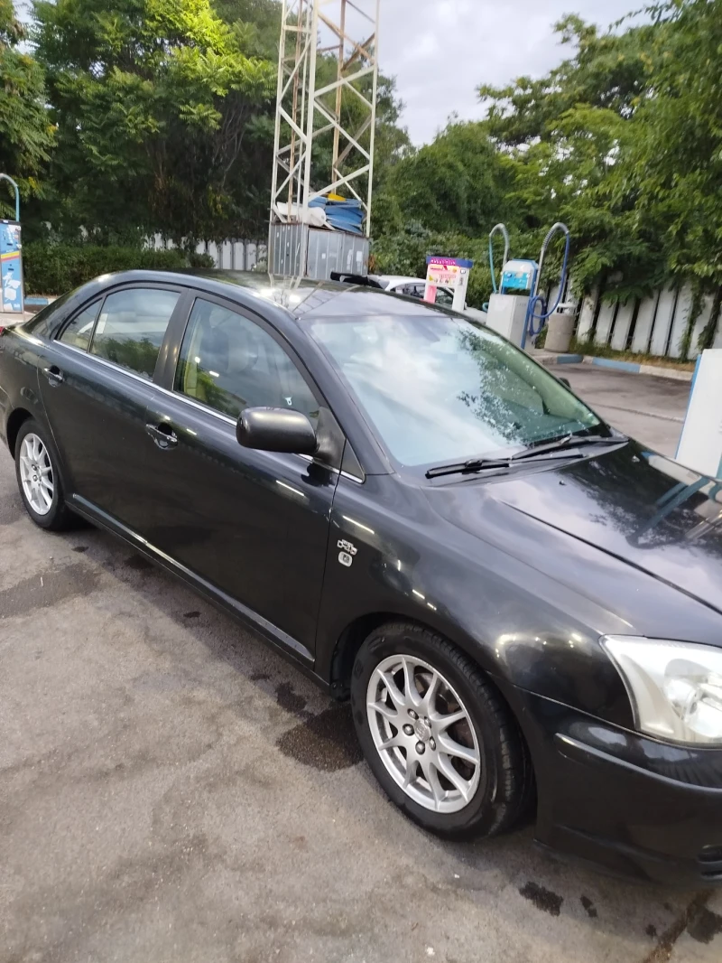 Toyota Avensis, снимка 9 - Автомобили и джипове - 52642109