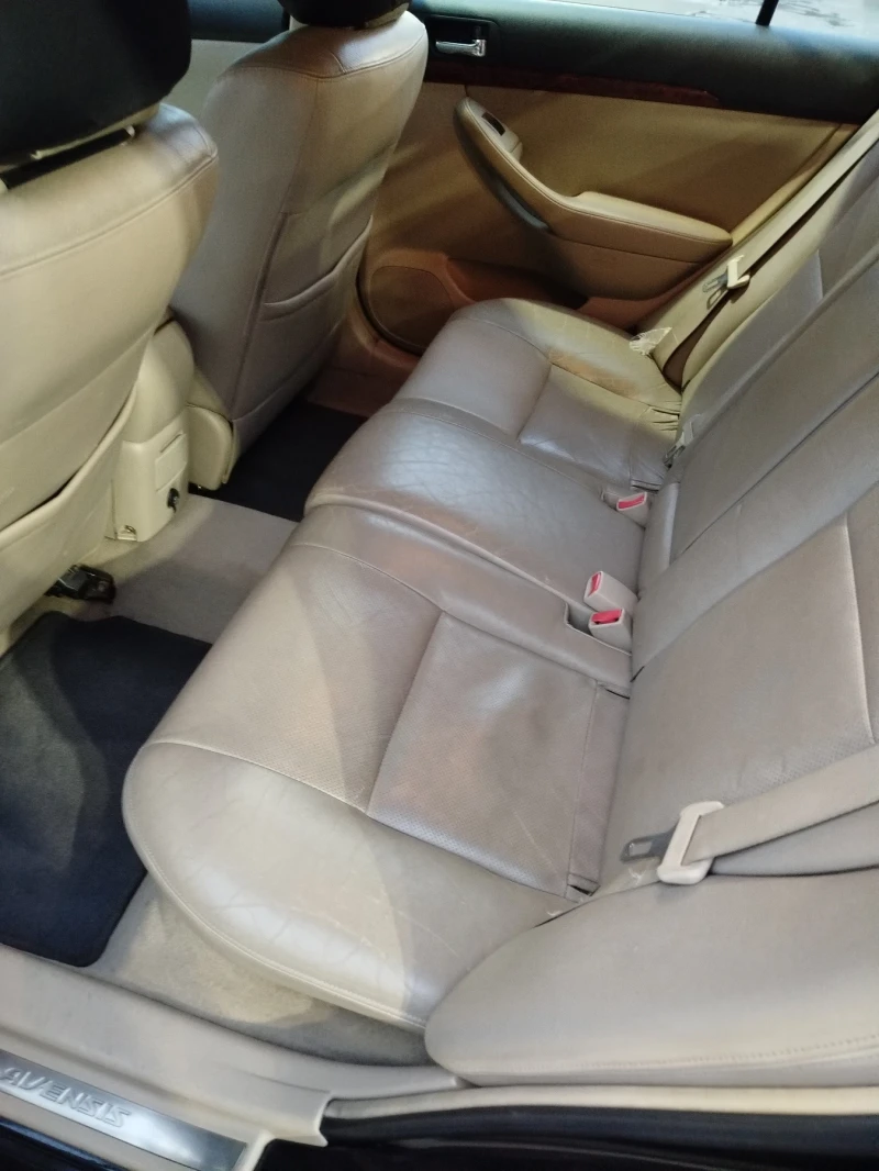 Toyota Avensis, снимка 2 - Автомобили и джипове - 52642109