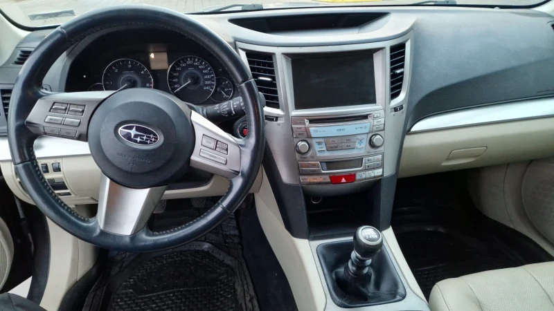 Subaru Outback Legacy, снимка 11 - Автомобили и джипове - 52357615