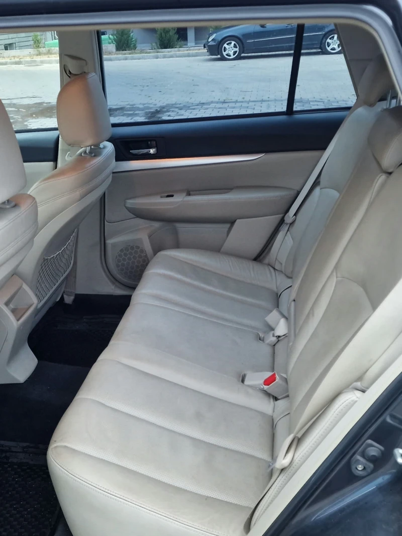 Subaru Outback Legacy, снимка 8 - Автомобили и джипове - 52357615
