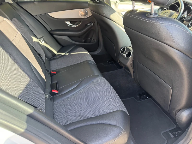 Mercedes-Benz C 220 CDI* AMG LINE, снимка 13 - Автомобили и джипове - 52181647