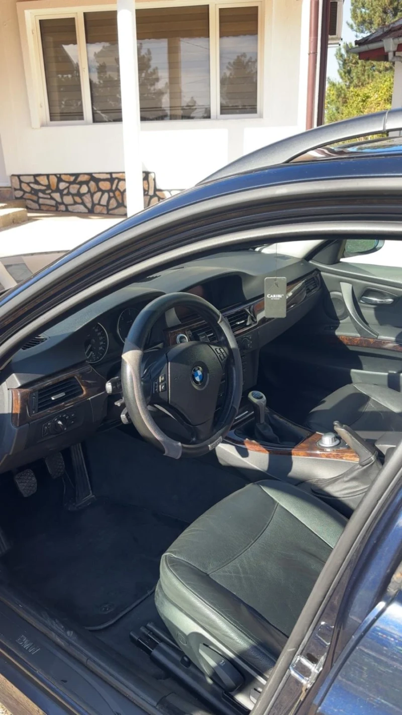 BMW 320, снимка 7 - Автомобили и джипове - 52323414