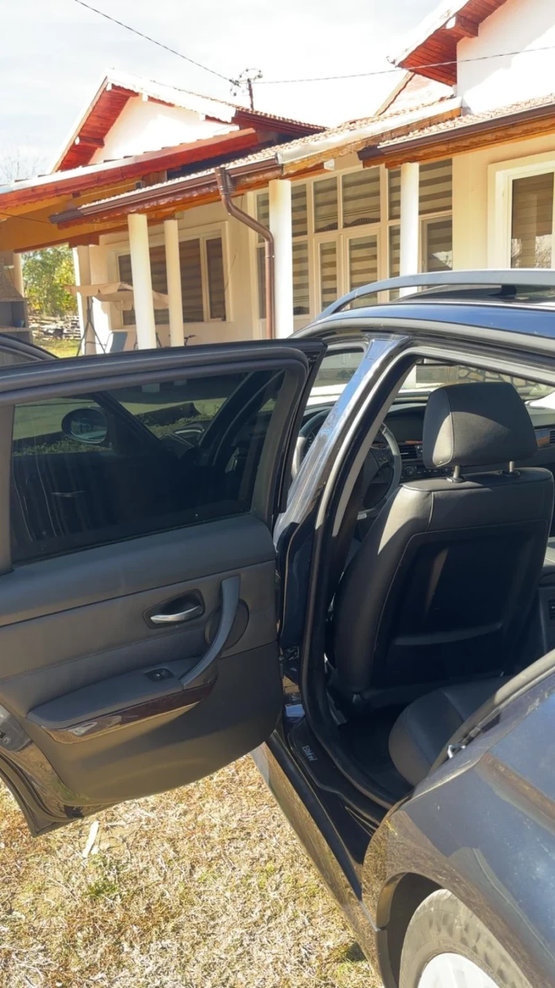 BMW 320, снимка 9 - Автомобили и джипове - 52323414