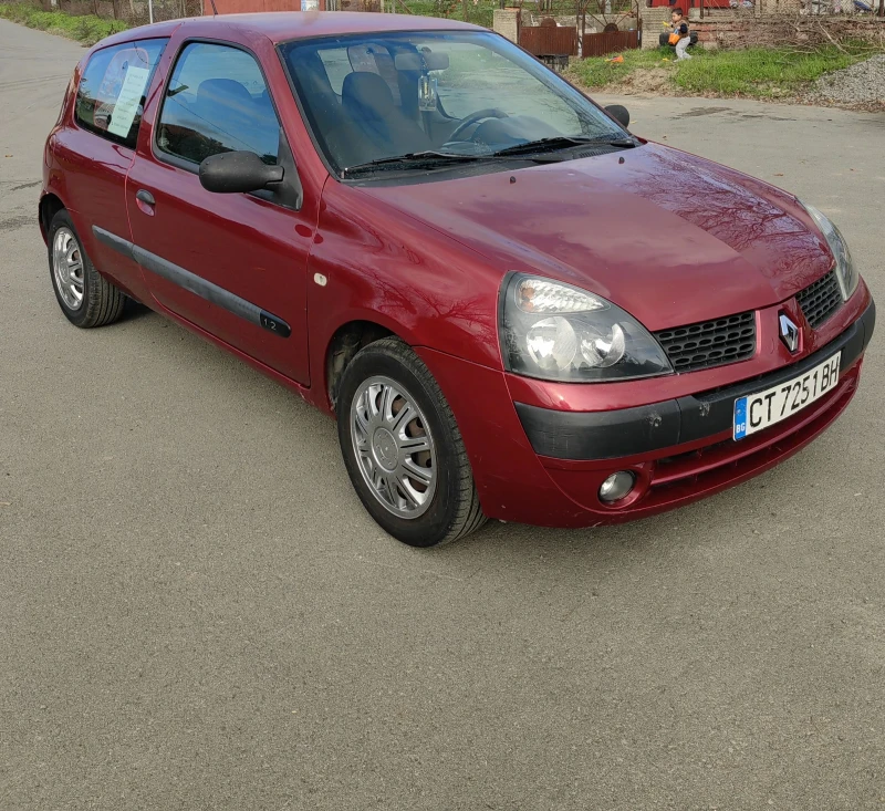 Renault Clio 1.2, снимка 2 - Автомобили и джипове - 52748007