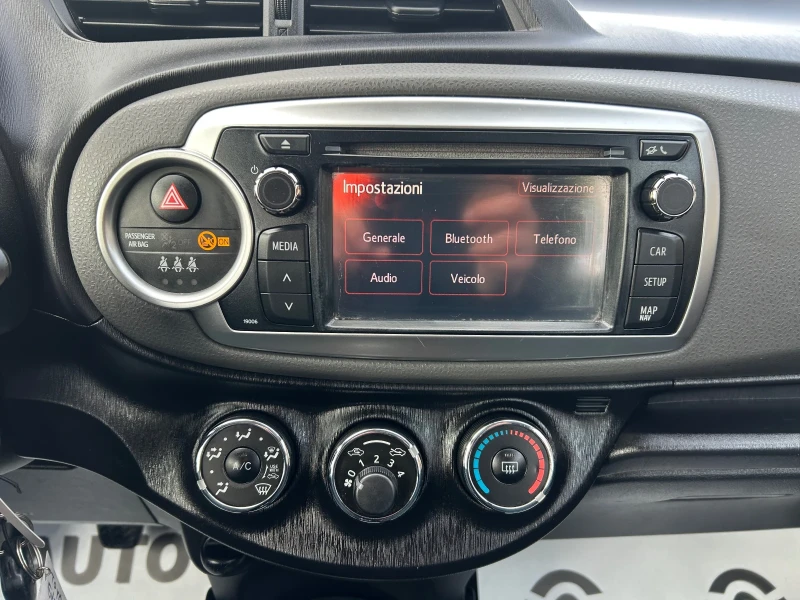 Toyota Yaris * 1.4D4D* 90к.с* НАВИ* , снимка 12 - Автомобили и джипове - 53089136