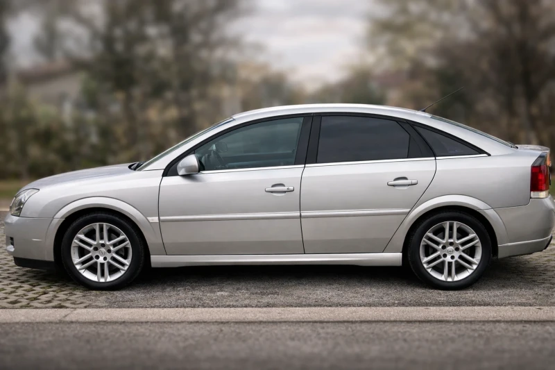 Opel Vectra 2.2 GTS 147 к.с., газ