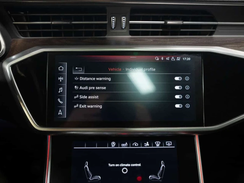 Audi A7 S Line quattro Prestige  CARFAX, снимка 13 - Автомобили и джипове - 53564861