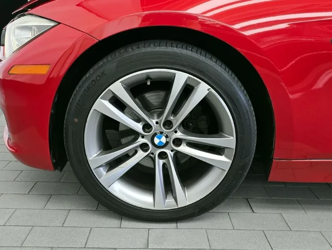 BMW 320 Sport - изображение 5