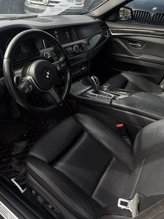 BMW 535 2015 BMW 5 Series 535i xDrive Sedan AWD, снимка 9 - Автомобили и джипове - 52857741