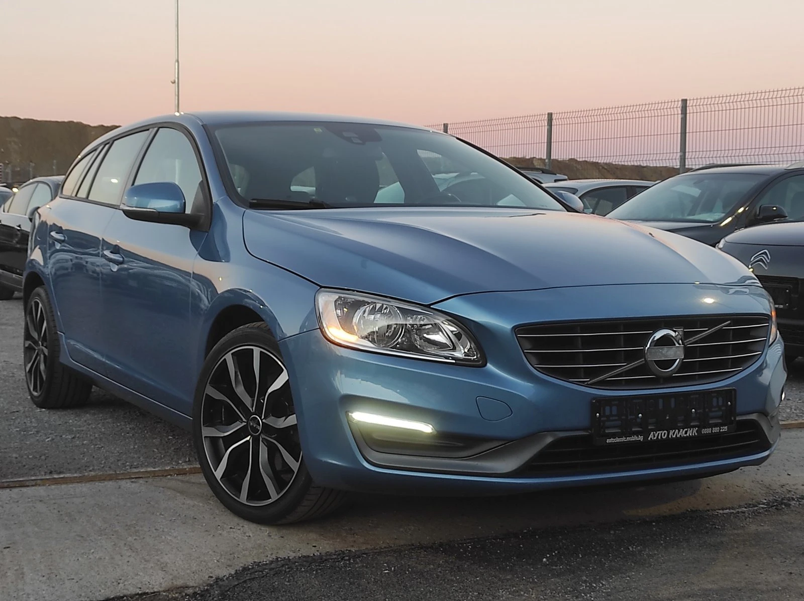 Volvo V60 КАТО ОТ МАГАЗИНА; УНИКАЛНА-FULL!!! - изображение 3