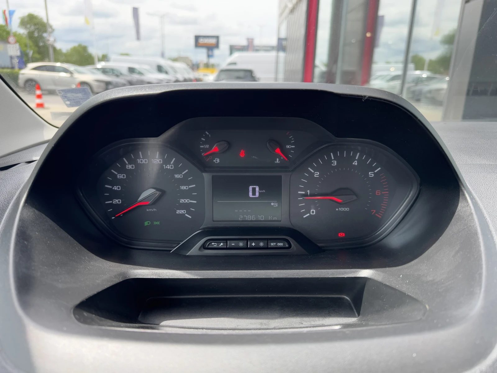 Peugeot Partner Long 950 PREMIUM 1.5 BlueHdi 102 BVM5 E6.2 - изображение 10