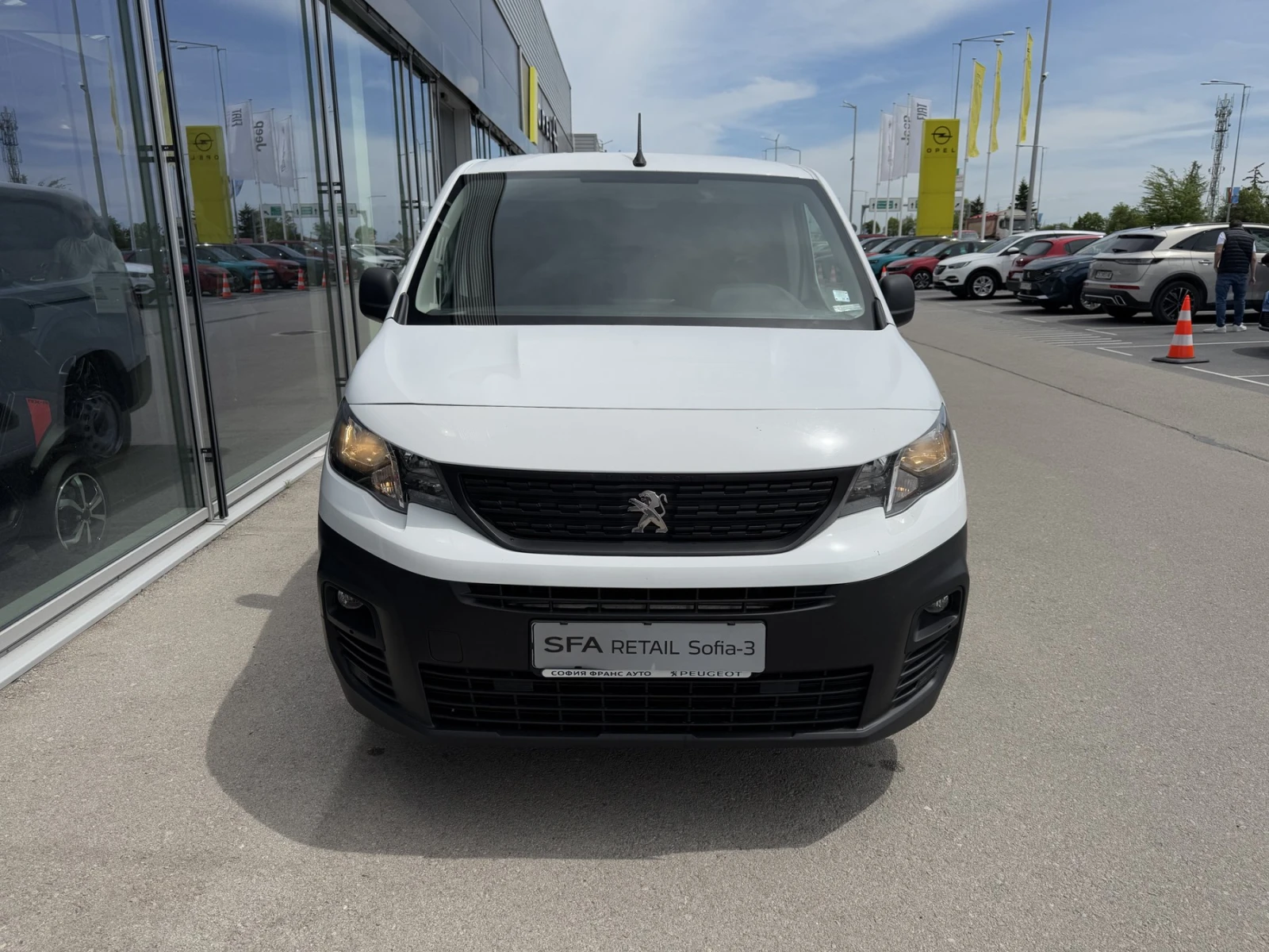 Peugeot Partner Long 950 PREMIUM 1.5 BlueHdi 102 BVM5 E6.2 - изображение 2