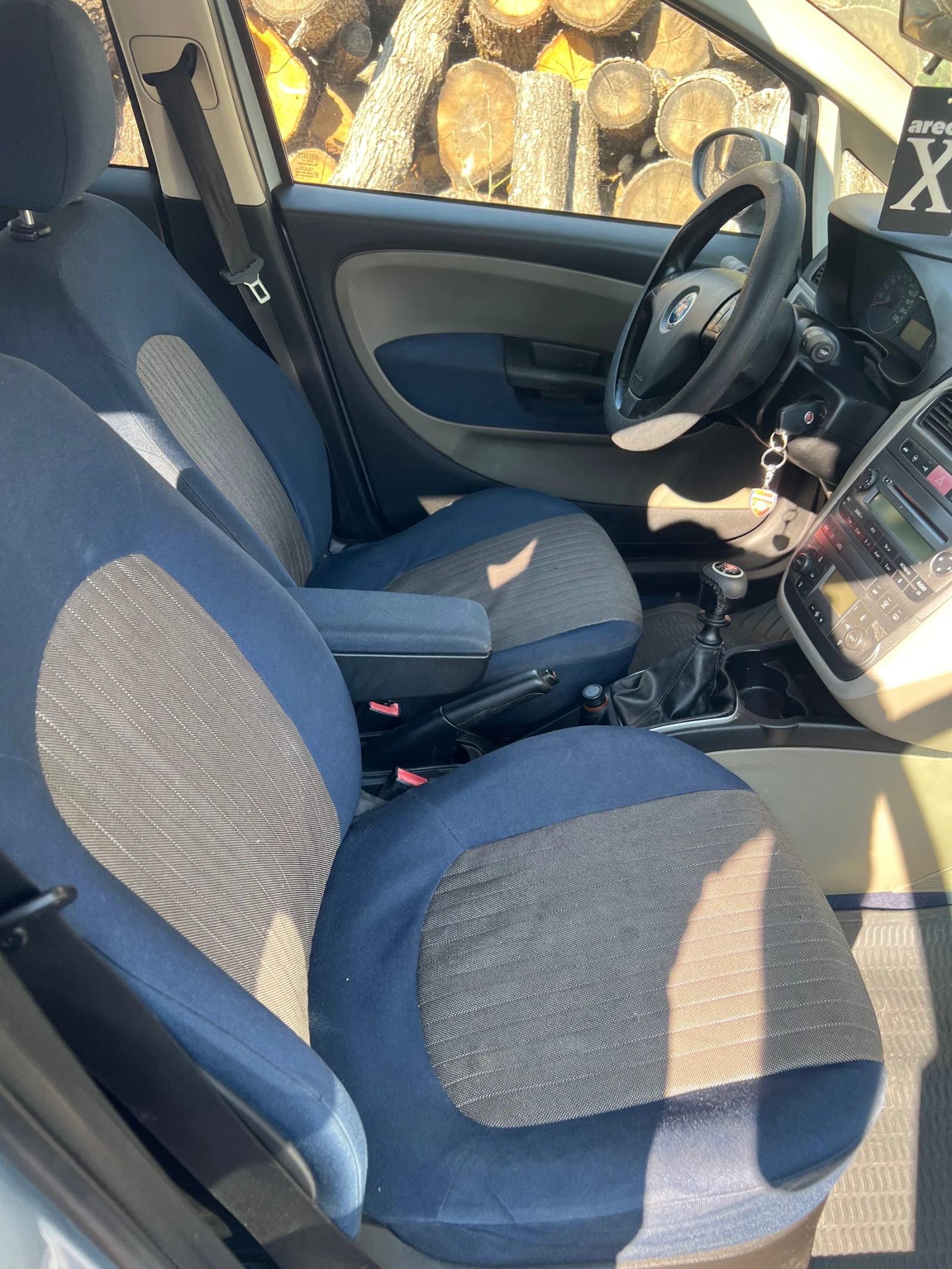 Fiat Punto Grande 1.9 Multijet - изображение 8