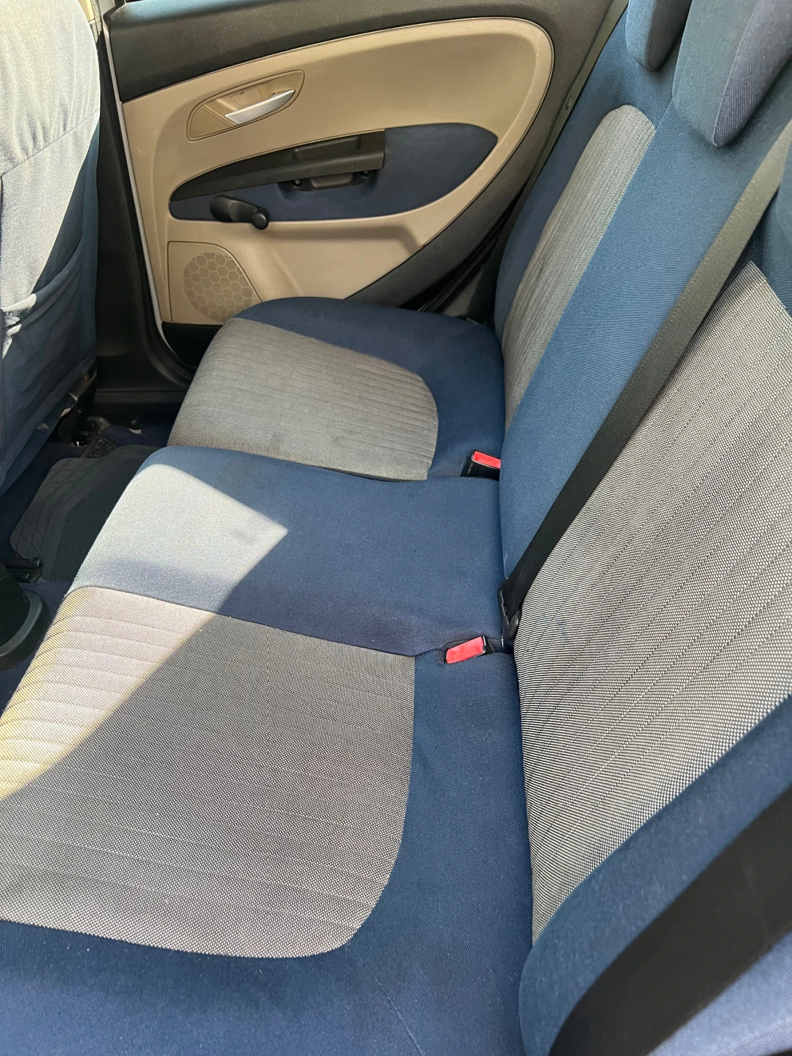 Fiat Punto Grande 1.9 Multijet - изображение 9