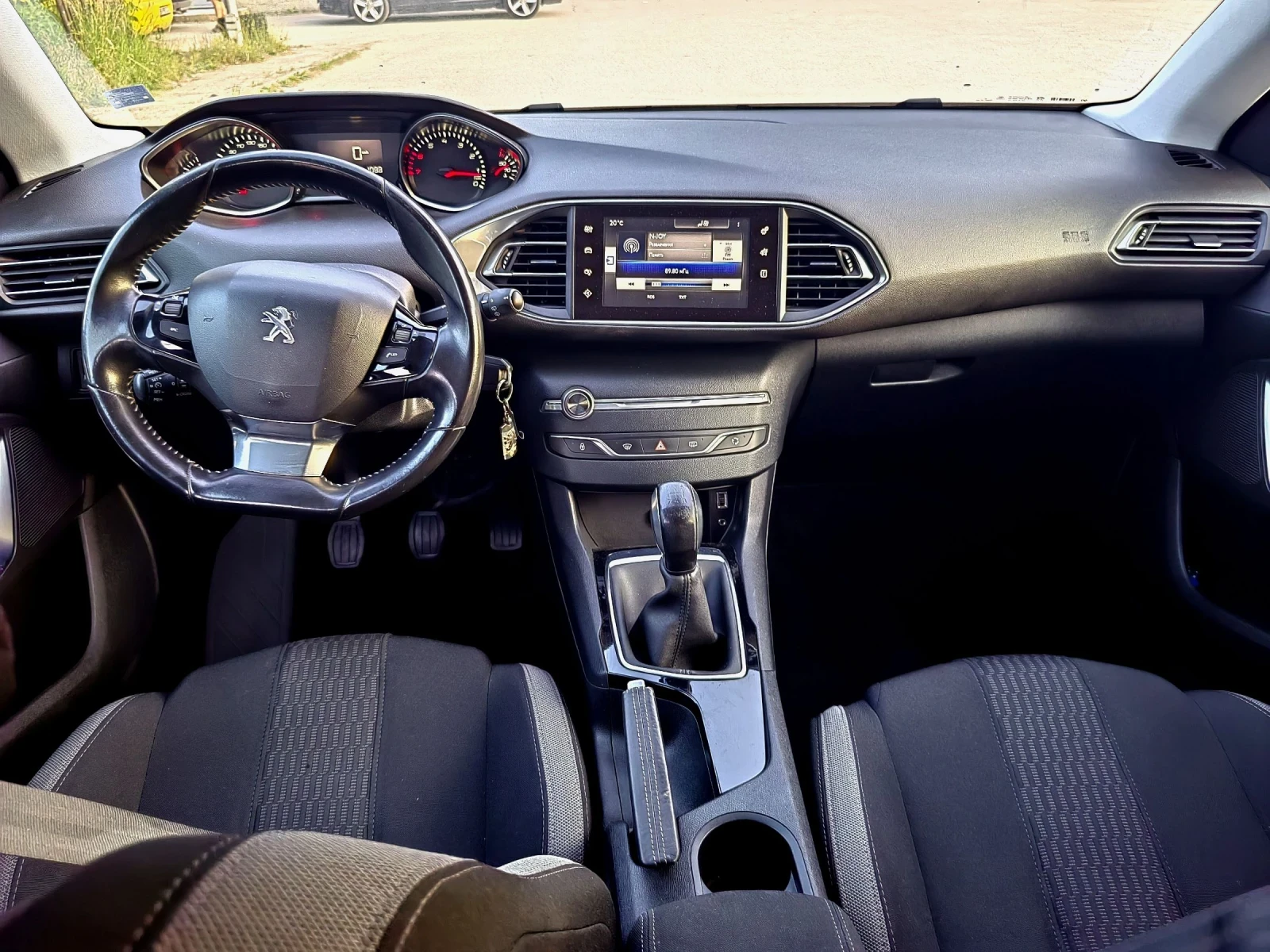 Peugeot 308 | Mobile.bg   11