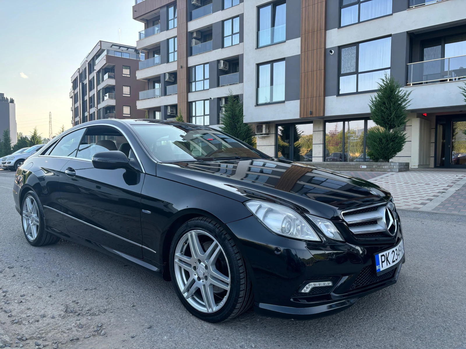 Mercedes-Benz E 250  - изображение 6