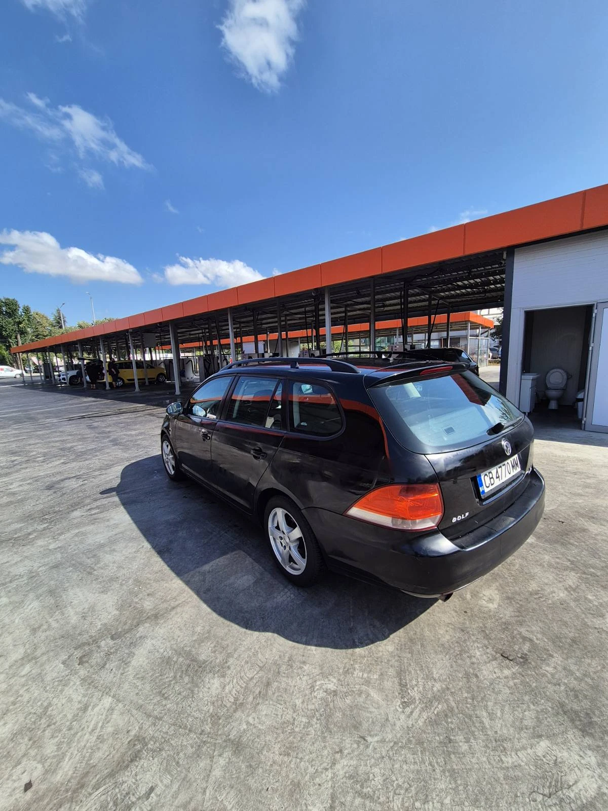 VW Golf Variant 1.6 DIESEL - изображение 2