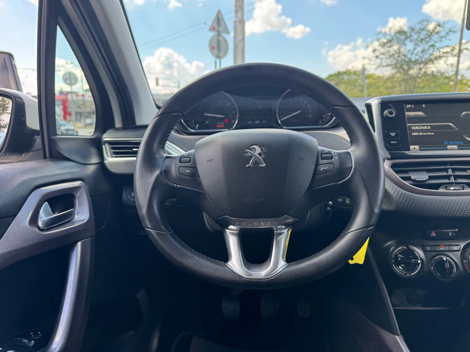 Peugeot 2008 1.4HDI* ALLURE* WHITE-PEARL | Mobile.bg   13