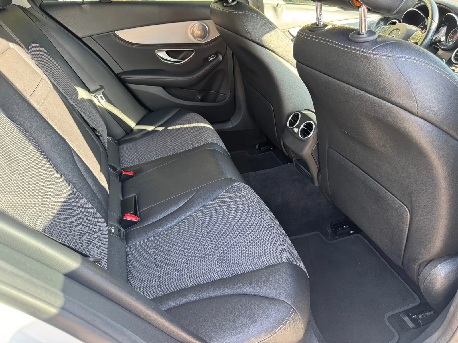 Mercedes-Benz C 220 CDI* AMG LINE | Mobile.bg — изображение 13