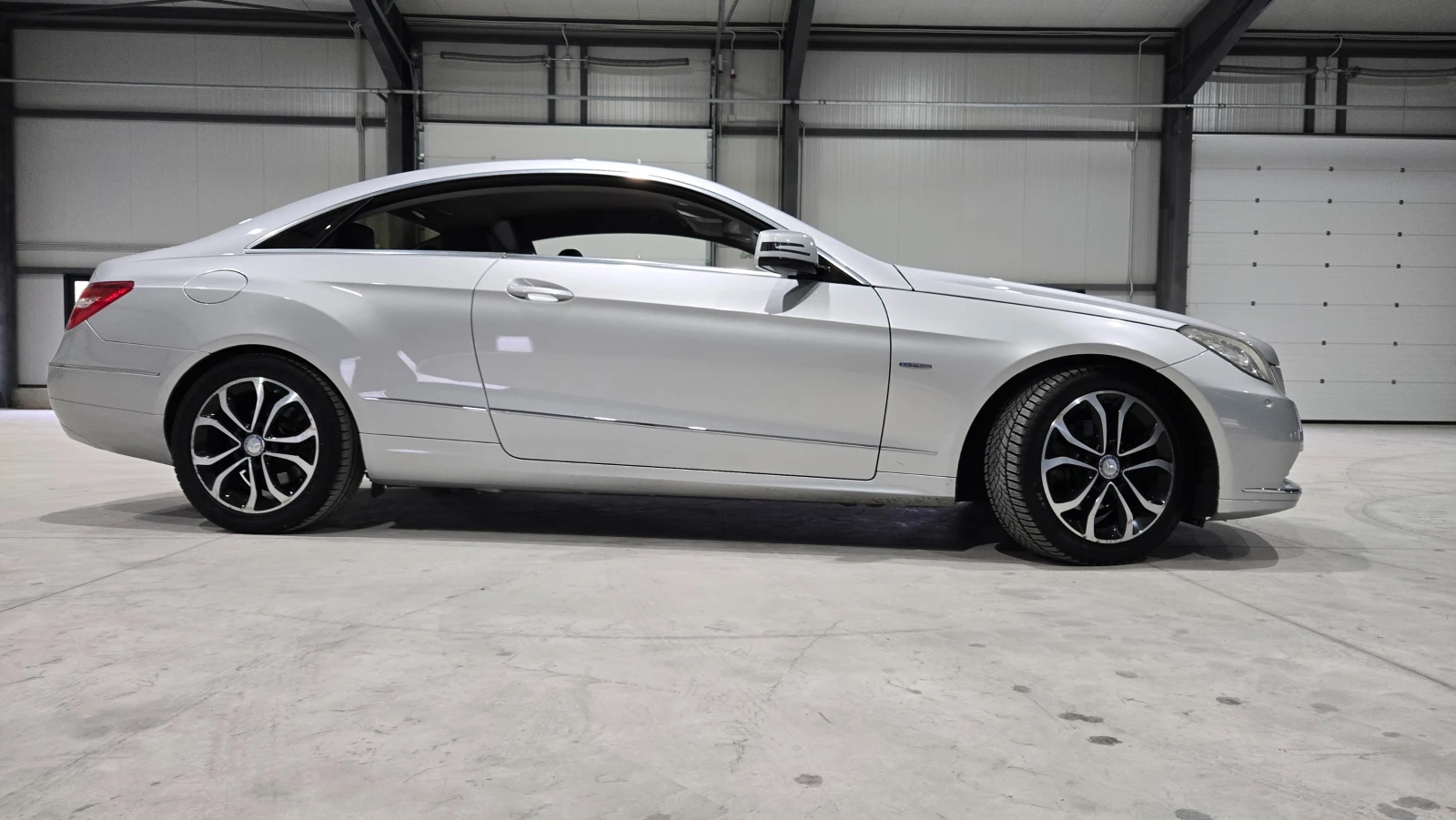 Mercedes-Benz E 250 COUPE NAVI FULL LPG - изображение 2