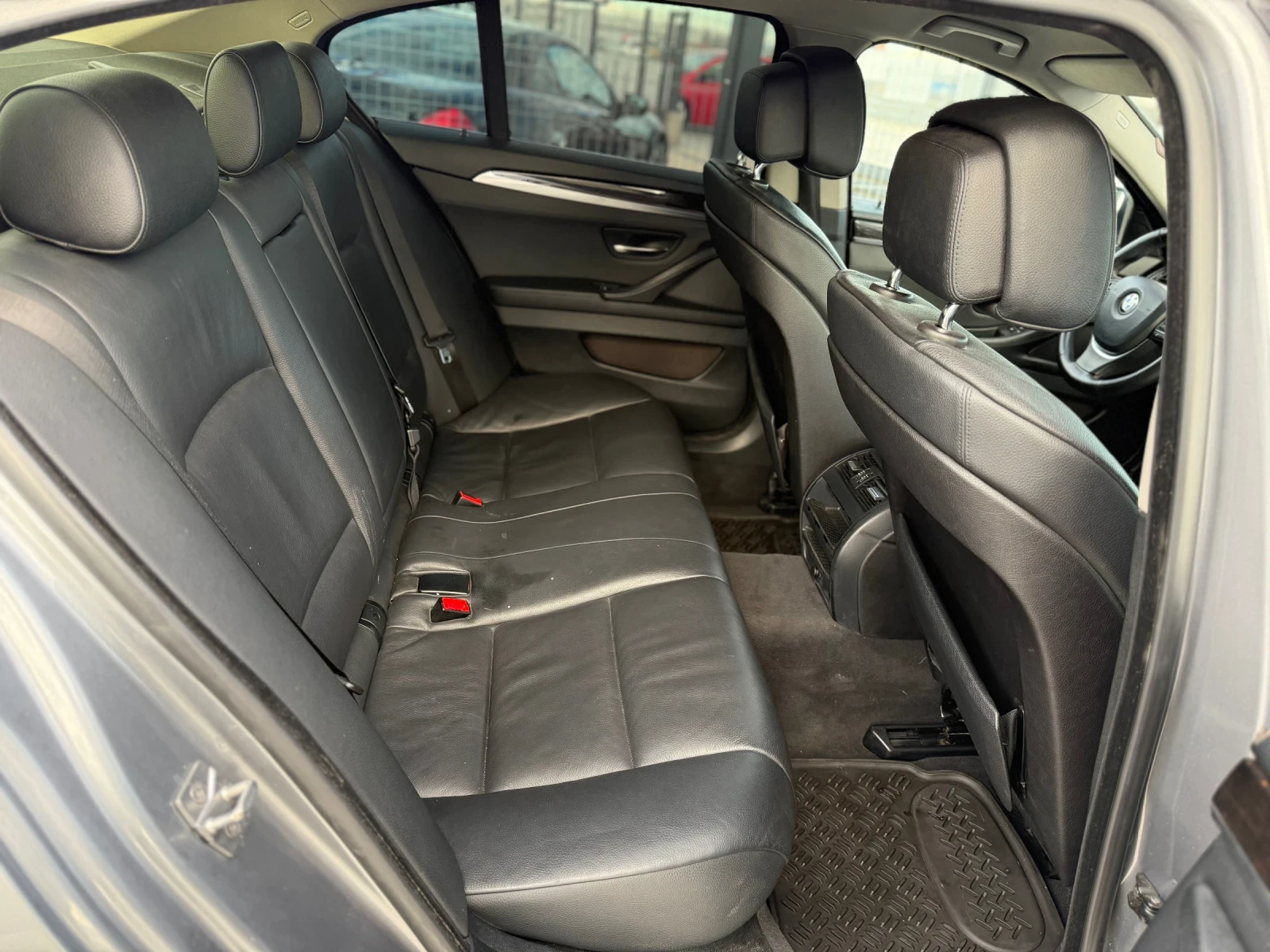 BMW 530 i* 2013* 272.* 8*  * 200.00 | Mobile.bg   15