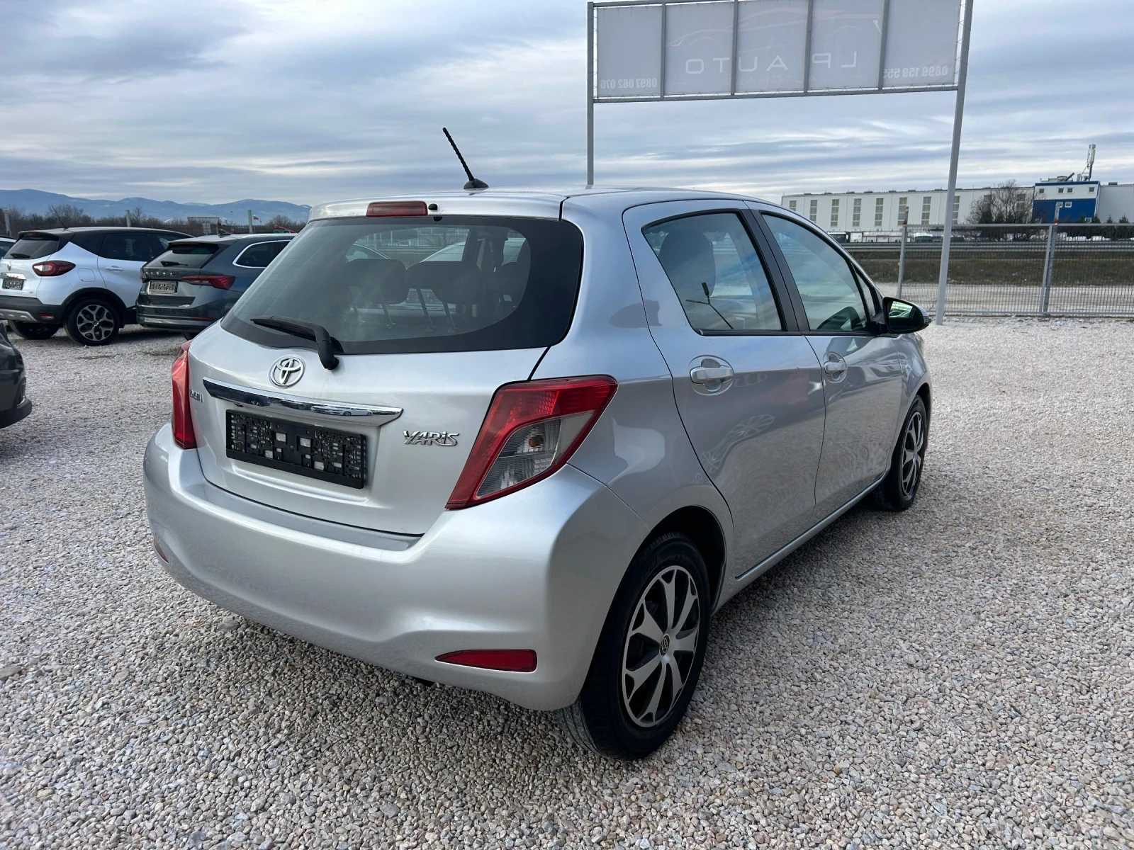 Toyota Yaris * 1.4* D4D* 90к.с* НАВИ*  - изображение 4