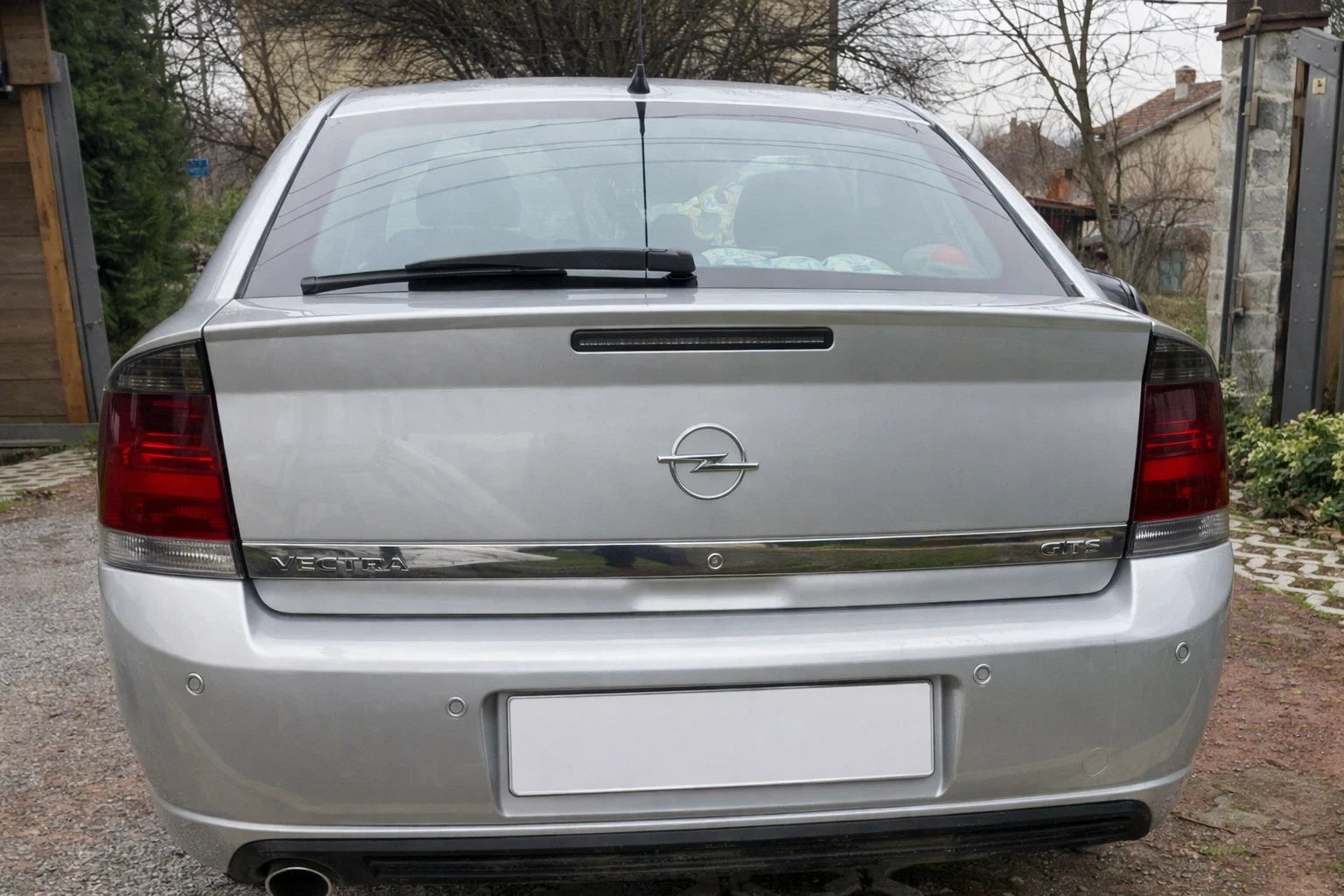Opel Vectra 2.2 GTS 147 к.с., газ - изображение 4
