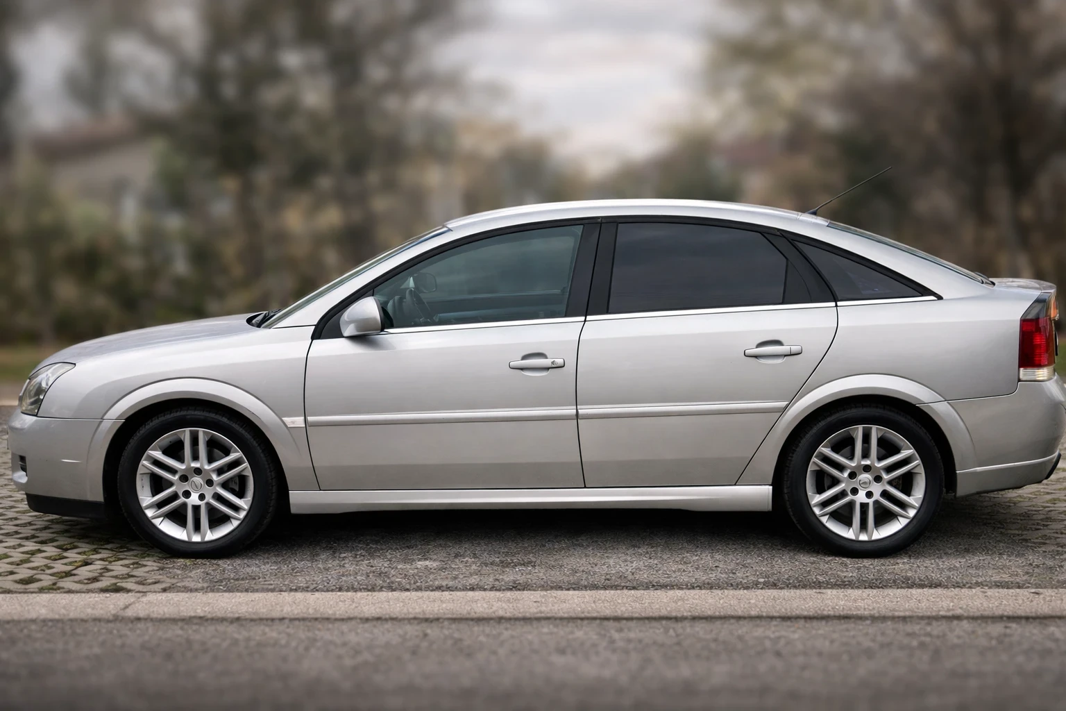 Opel Vectra 2.2 GTS 147 �.�., ��� | Mobile.bg � ����������� 1