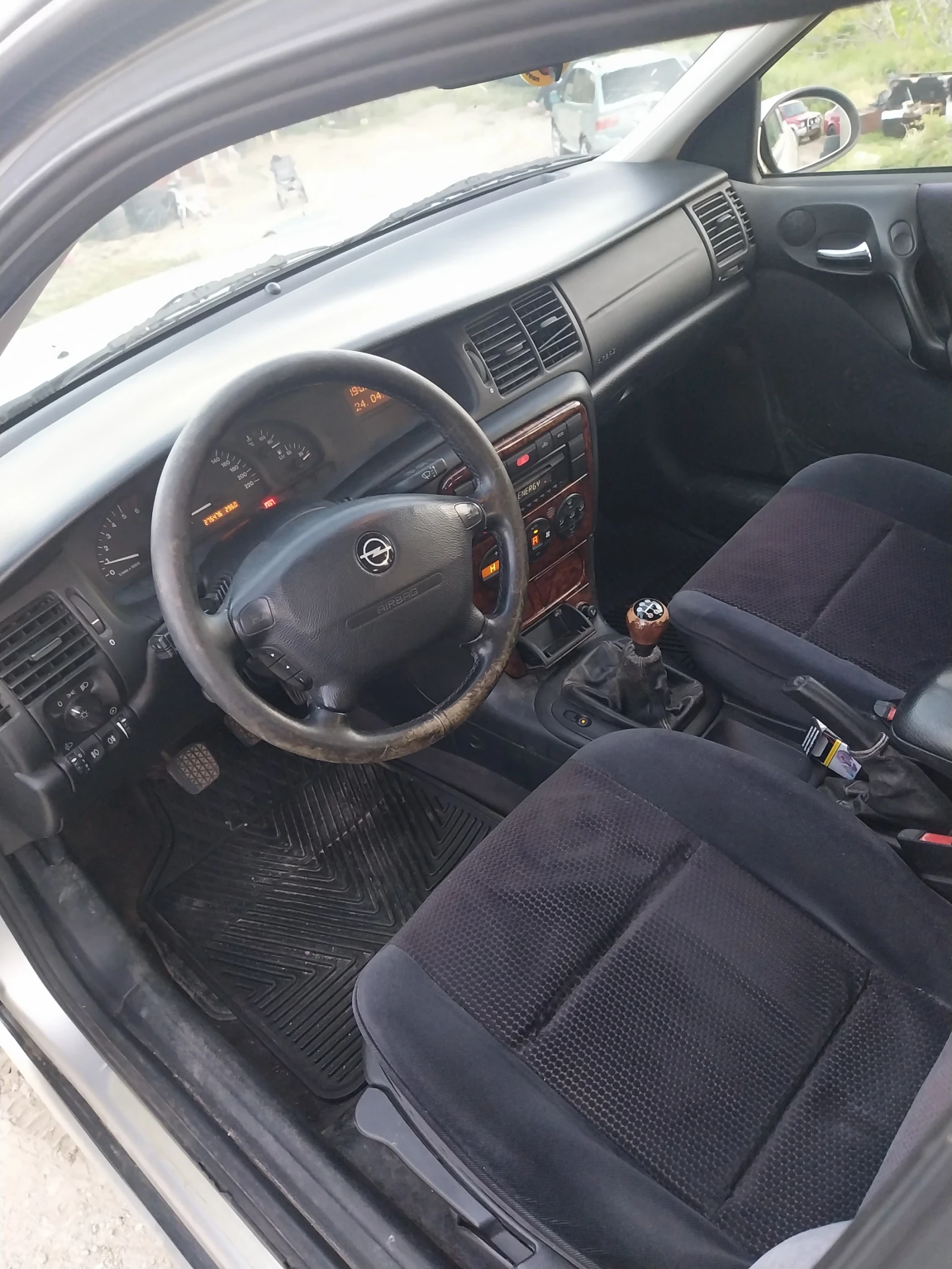 Opel Vectra Перфектна, снимка 7 - Автомобили и джипове - 54417848