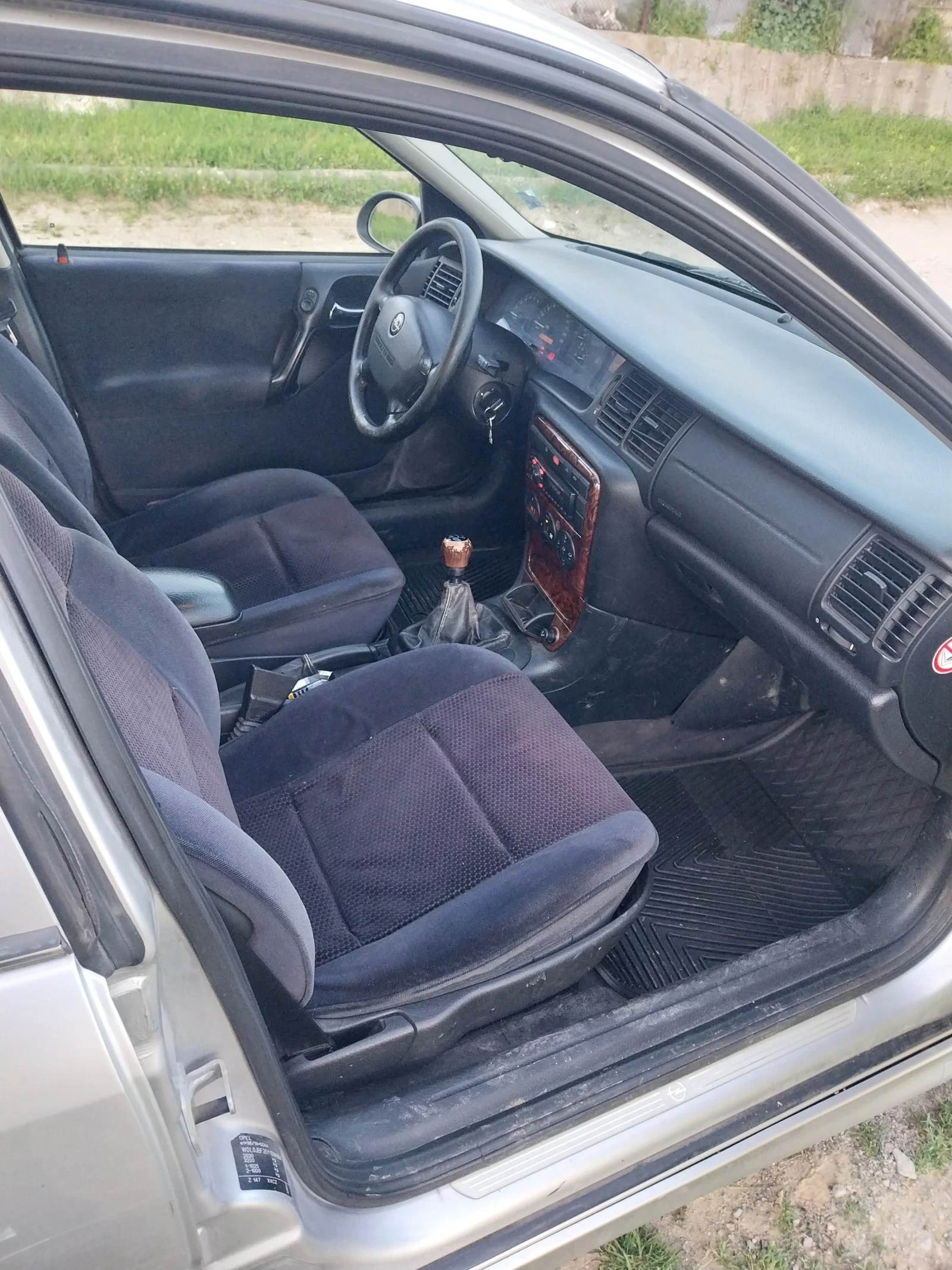 Opel Vectra Перфектна, снимка 6 - Автомобили и джипове - 54417848