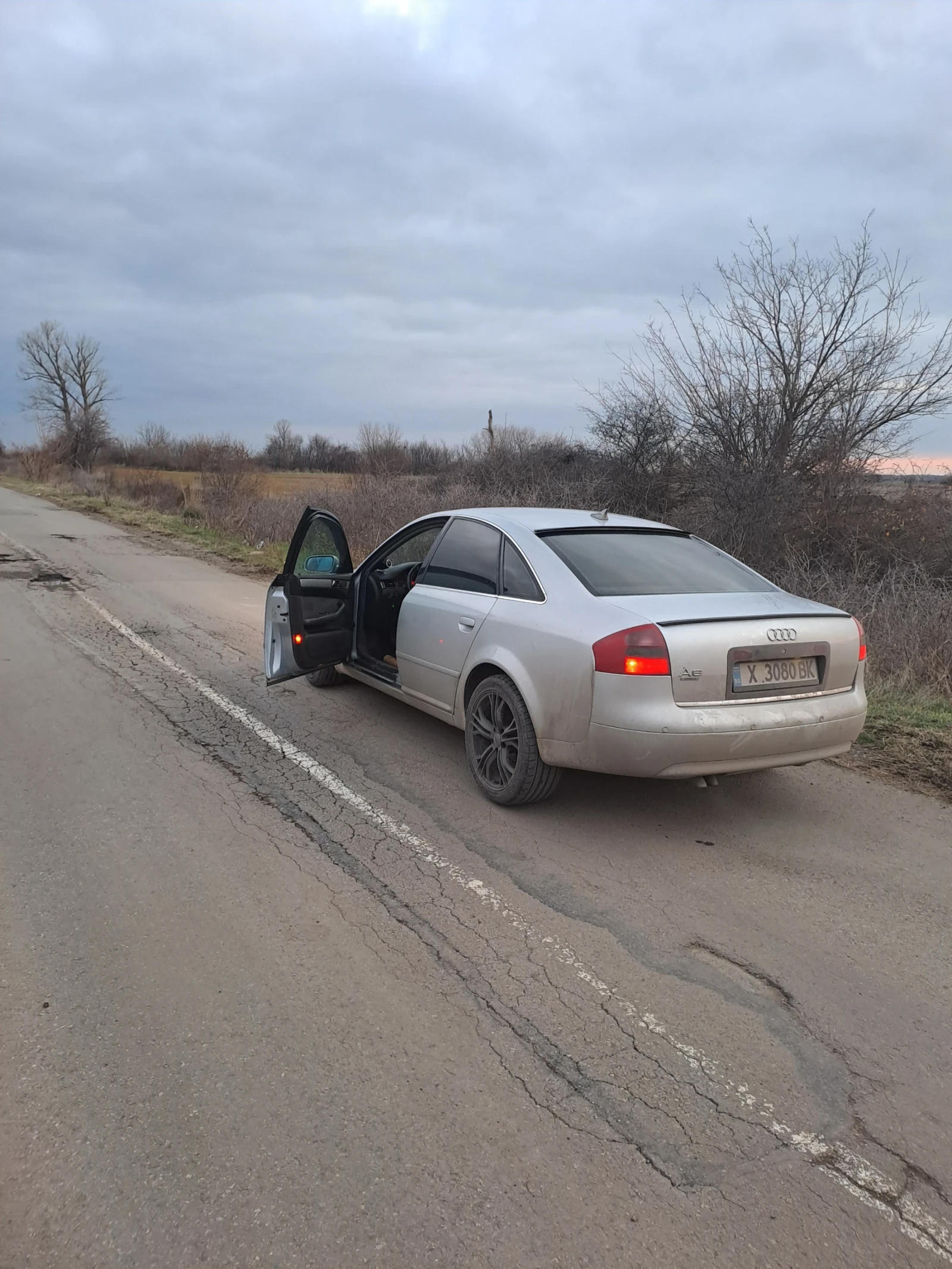 Audi A6, снимка 3 - Автомобили и джипове - 54563411