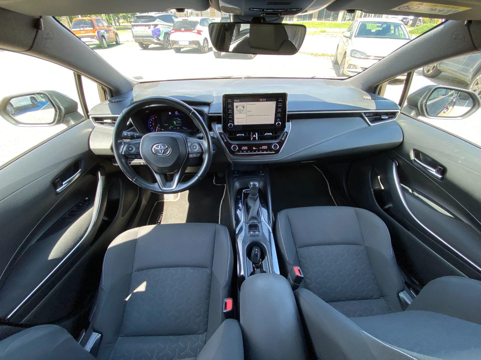Toyota Corolla 1.8 Hybrid 122 к.с. EXECUTIVE, снимка 11 - Автомобили и джипове - 54760485