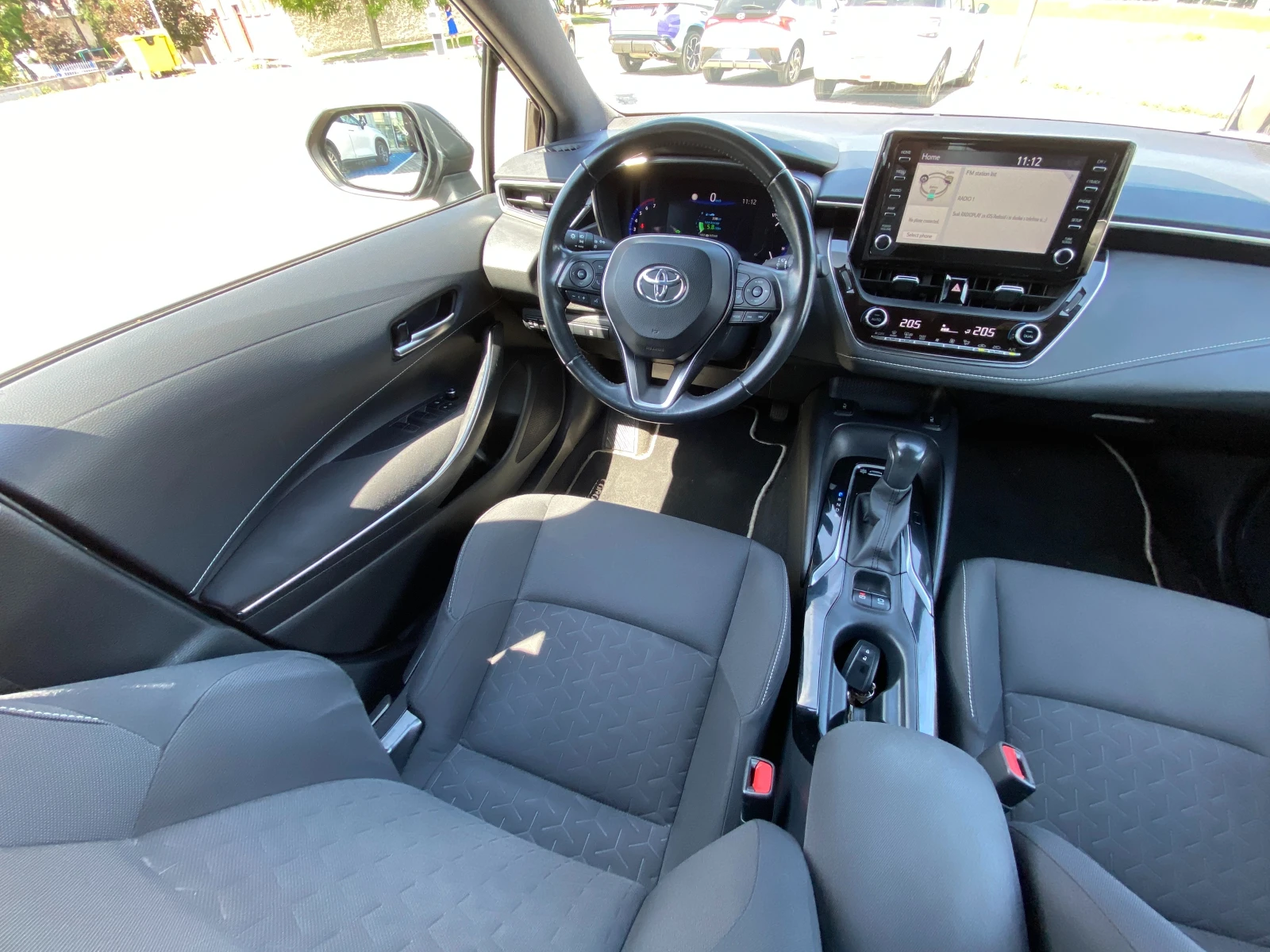 Toyota Corolla 1.8 Hybrid 122 к.с. EXECUTIVE, снимка 12 - Автомобили и джипове - 54760485