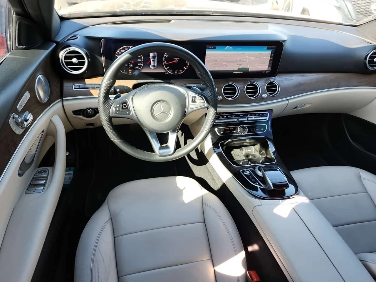 Mercedes-Benz E 400 BURMESTER| ПАМЕТ| ПАНОРАМА| 2 КЛЮЧА| , снимка 9 - Автомобили и джипове - 54833585