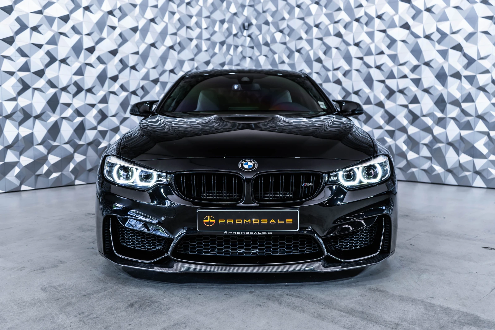 BMW M4 Competition* Carbon* H/K, снимка 2 - Автомобили и джипове - 54928375