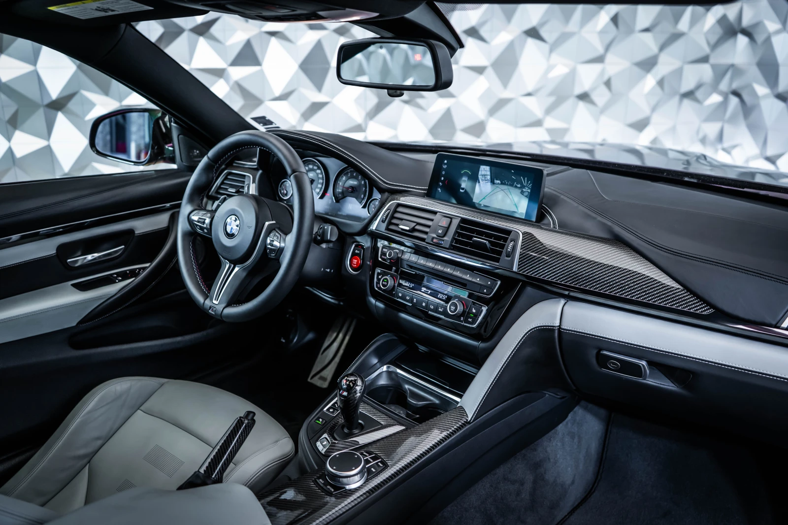 BMW M4 Competition* Carbon* H/K, снимка 11 - Автомобили и джипове - 54928375