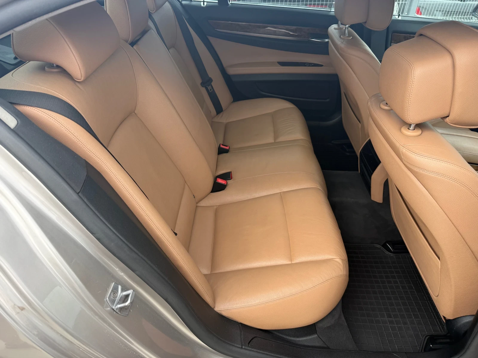 BMW 730 D* LONG* 2015г* FACE* 202.000KM* СЕРВИЗНА ИСТОРИЯ*, снимка 11 - Автомобили и джипове - 54948404
