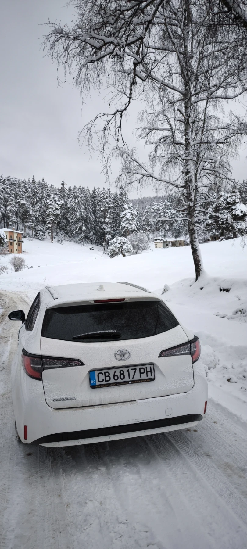 Toyota Corolla touring sport, снимка 8 - Автомобили и джипове - 55101400