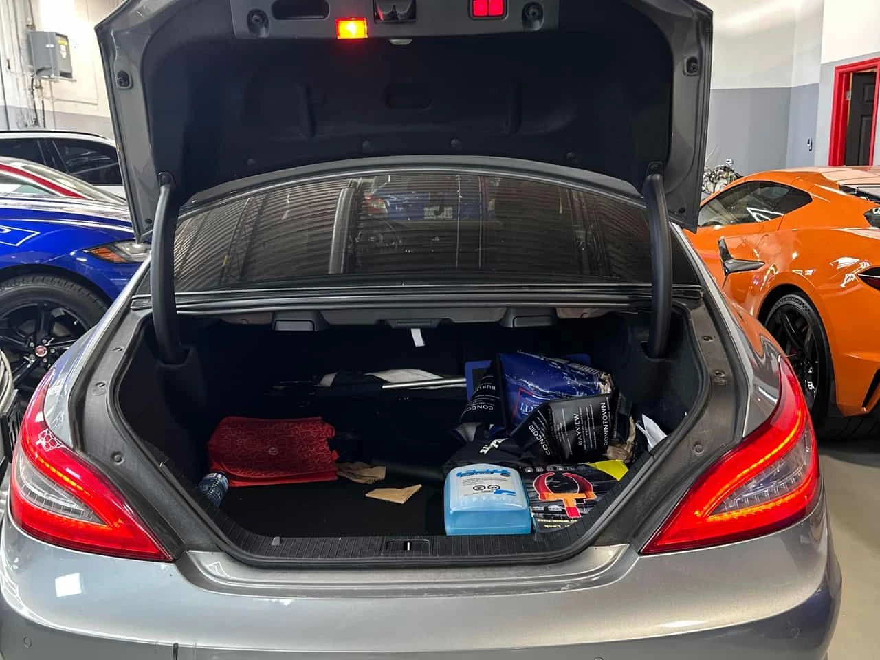 Mercedes-Benz CLS 550 | DISTRONIC | ������ | ����� ������� | HARMAN/K |  | Mobile.bg � ����������� 13
