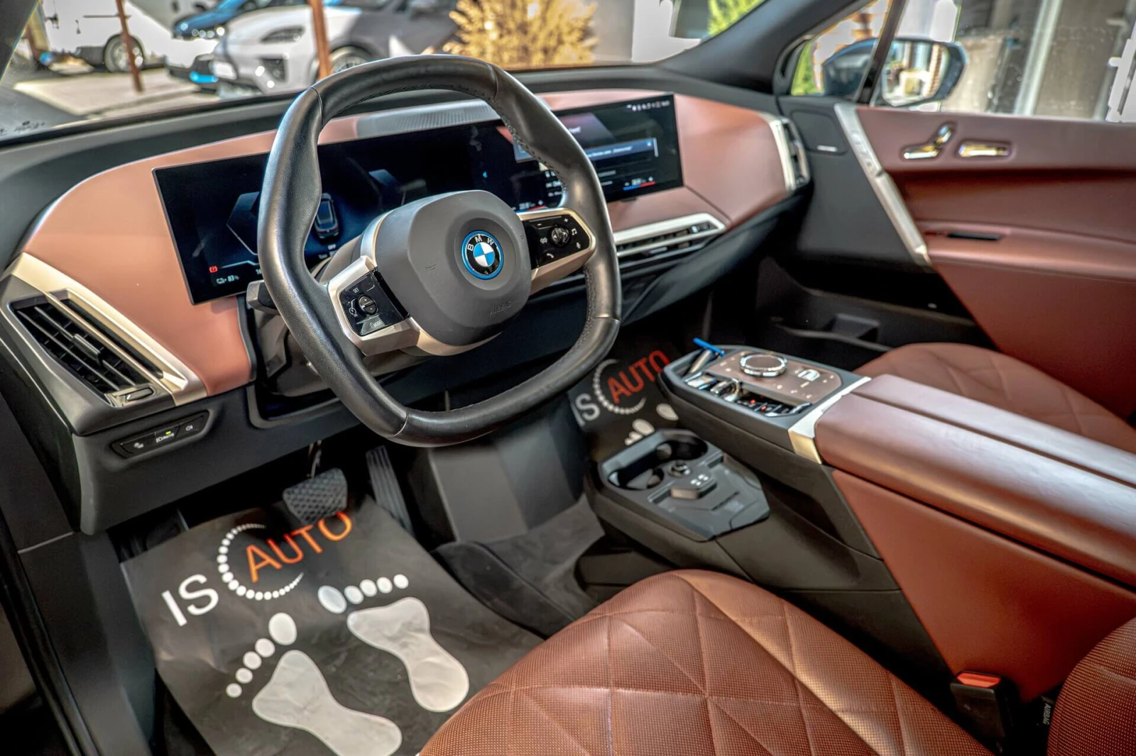 BMW iX xDrive 50/Harman Kardon/Swarovski/Design/������ 36 | Mobile.bg � ����������� 7