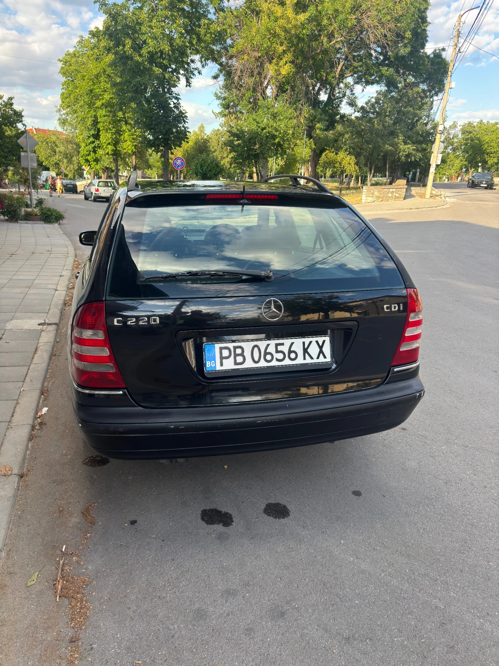 Mercedes-Benz C 220, снимка 10 - Автомобили и джипове - 55285177