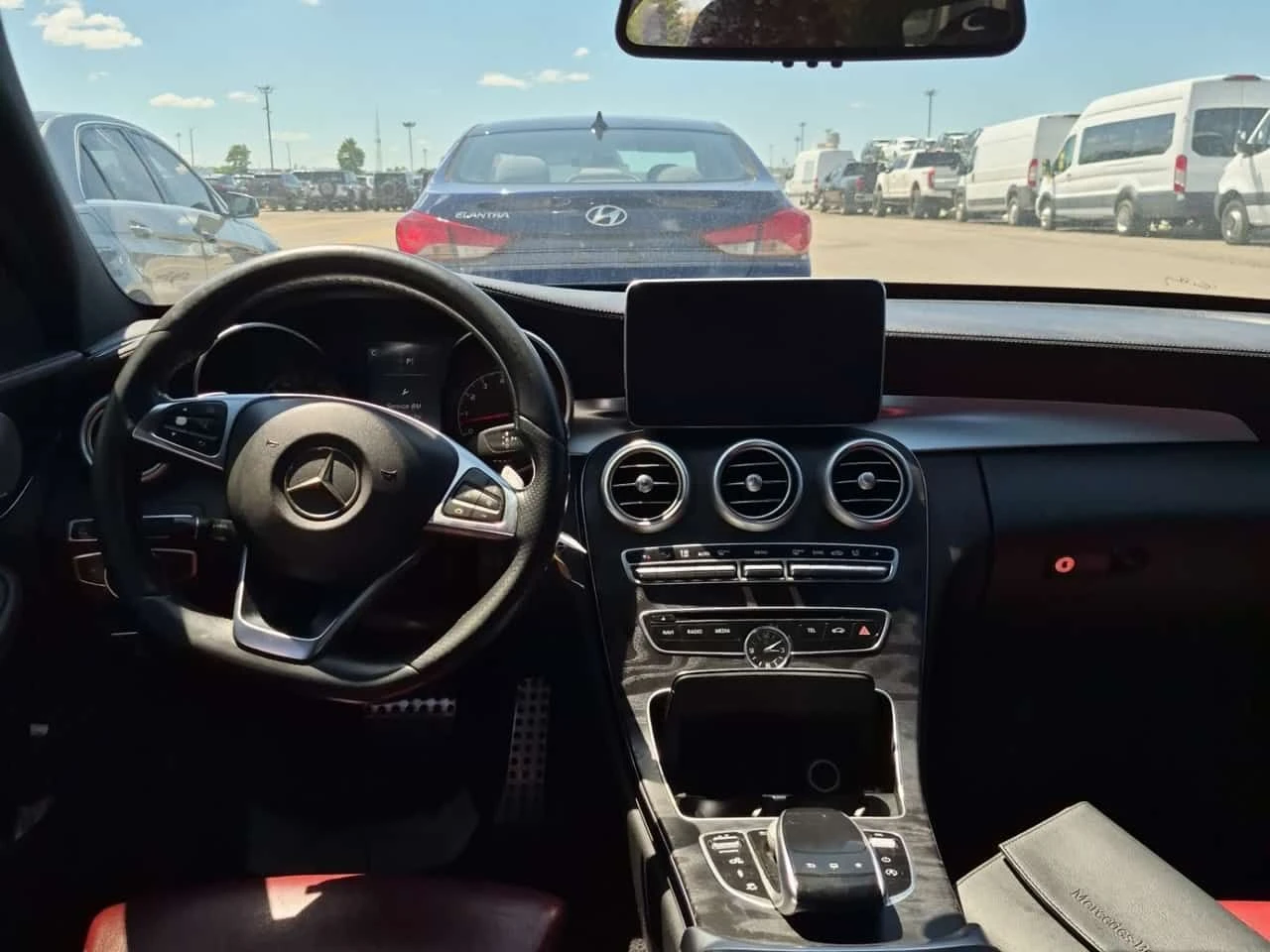 Mercedes-Benz C 450 AMG CARFAX/ПАНОРАМА/ПОДГРЕВ/НАВИ/ПАМЕТ/ЧЕРВЕН САЛОН , снимка 10 - Автомобили и джипове - 55484564