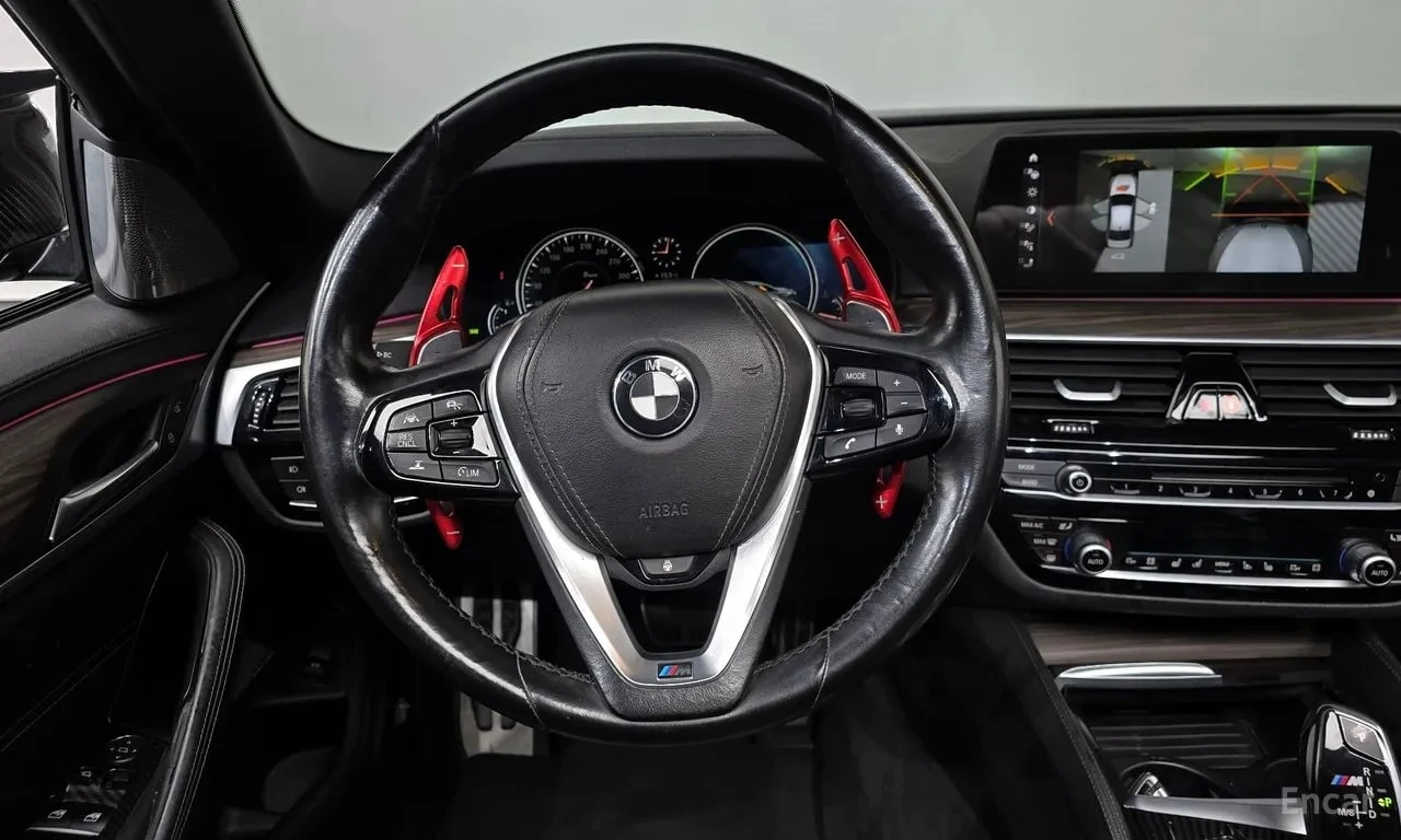 BMW 530 xDrive M Sport/360/ДИСТР/ХЕДЪП/ОБДУХ/ШИБЕДАХ/, снимка 12 - Автомобили и джипове - 55903453