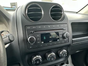 Jeep Compass 2.4/Автомат/Швейцария/ГАРАНЦИЯ ОТ КЕНТАВЪР , снимка 14