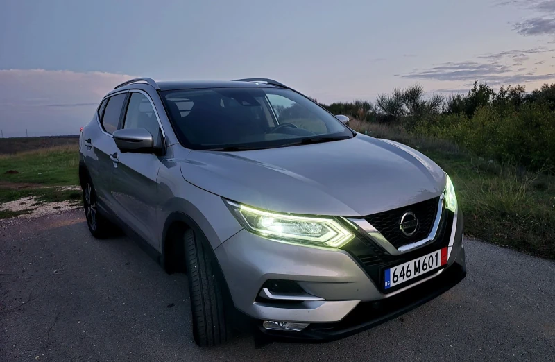 Nissan Qashqai 2019г. Автомат, всички екстри.., снимка 2 - Автомобили и джипове - 47565085