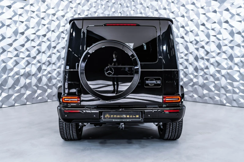 Mercedes-Benz G 63 AMG 4M+ Exclusive* Carbon* Burm* Pano, снимка 5 - Автомобили и джипове - 47761191